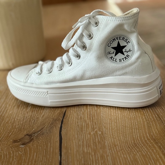 Women’s All Star Converse Chuck Taylor Move High-Top Platform Sneaker - Picture 1 of 4
